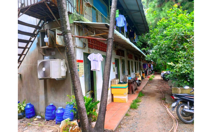 Bán nhà trọ MT Quốc Lộ 1A TĐ, 1720m2, N11.5x105m, nở hậu 18.39m, Đường 32m giá chỉ 8.x tỷ
